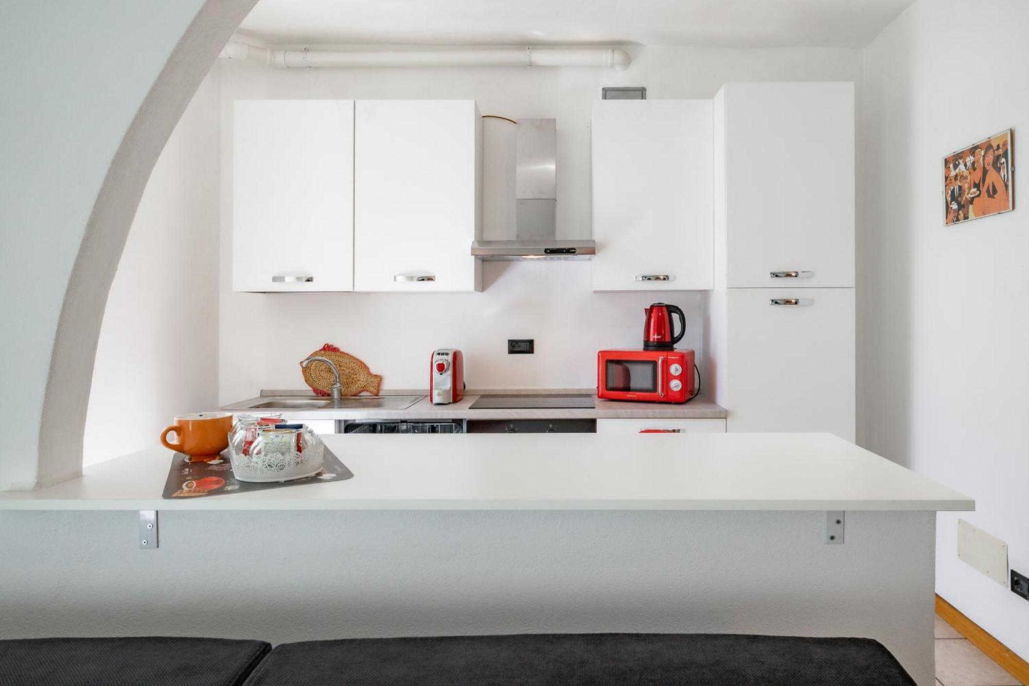Dolce Teresa Apartment Mandello del Lario Exterior photo